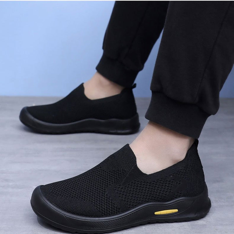 Slip-On-Mesh-Wanderschuhe für Herren
