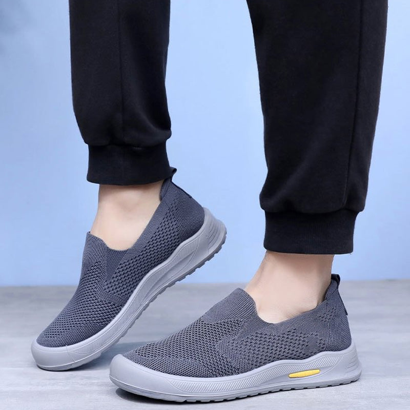 Slip-On-Mesh-Wanderschuhe für Herren
