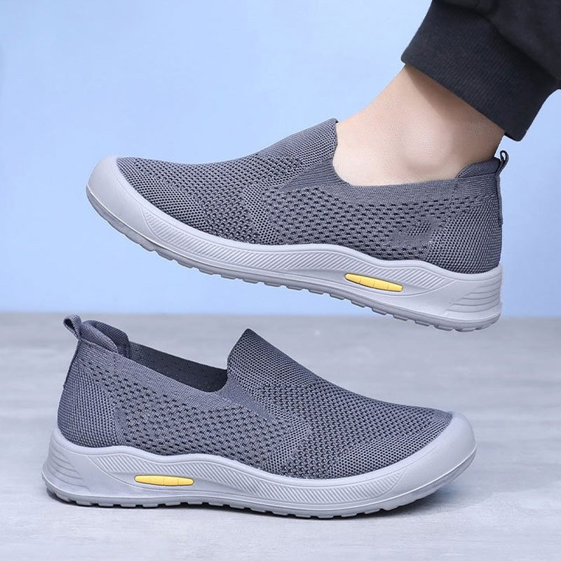 Slip-On-Mesh-Wanderschuhe für Herren