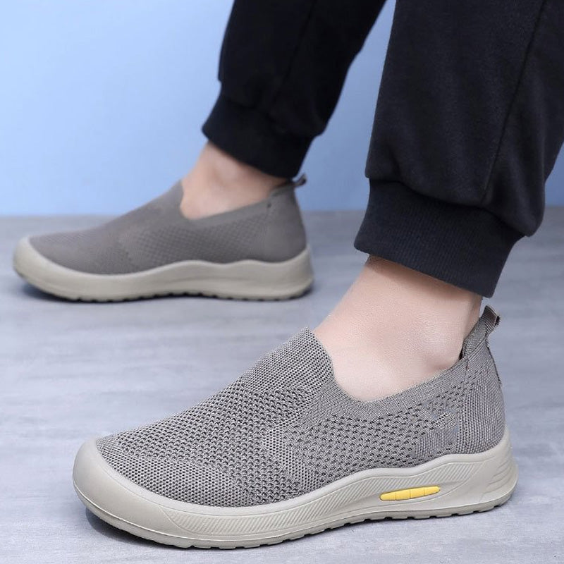 Slip-On-Mesh-Wanderschuhe für Herren