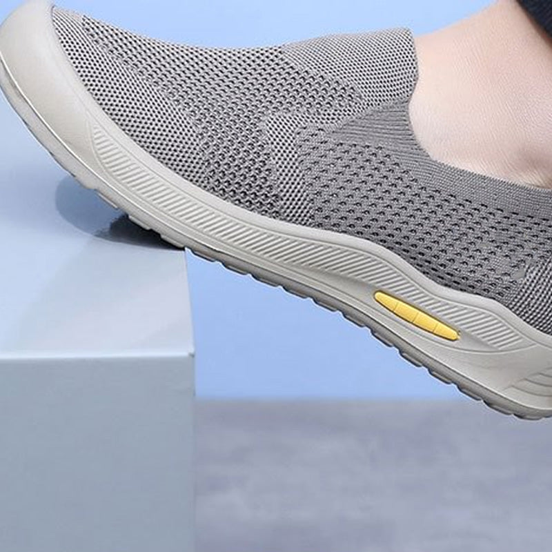 Slip-On-Mesh-Wanderschuhe für Herren