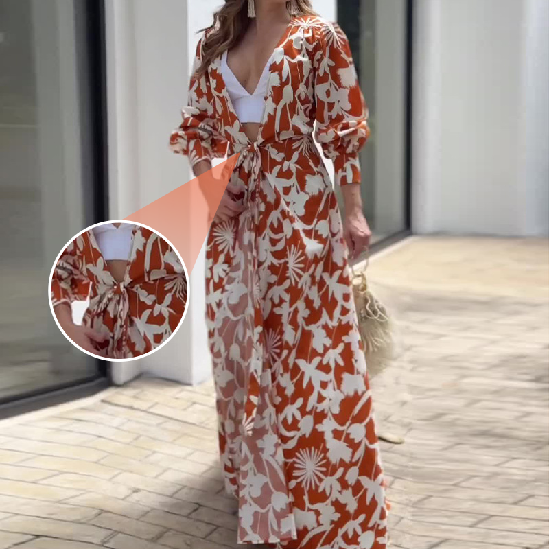 Karamellfarbenes Maxikleid mit Blumenmuster