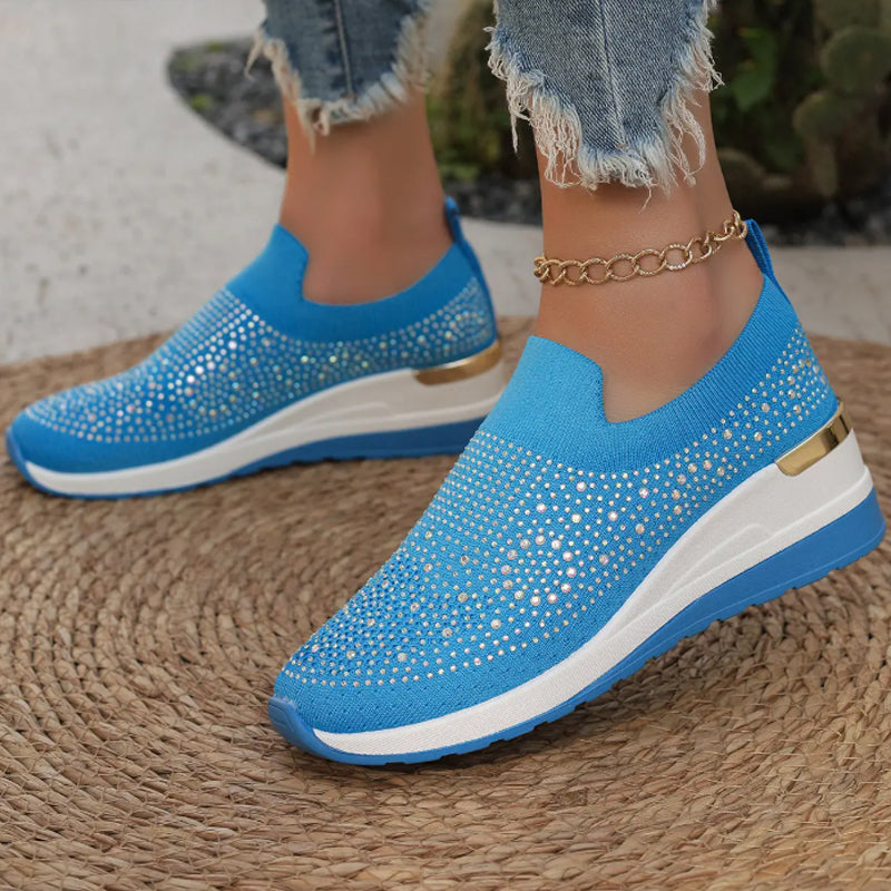 Lässige Slip-on-Sneakers aus Mesh-Gewebe mit Strasssteinen für Damen