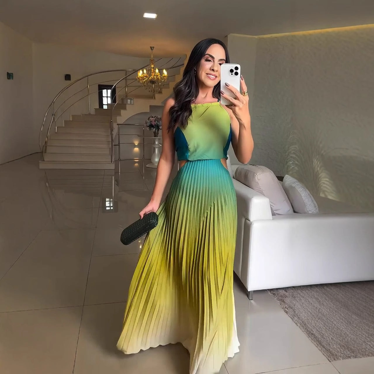 Damen Neckholder-Plissee-Kleid mit Farbverlauf