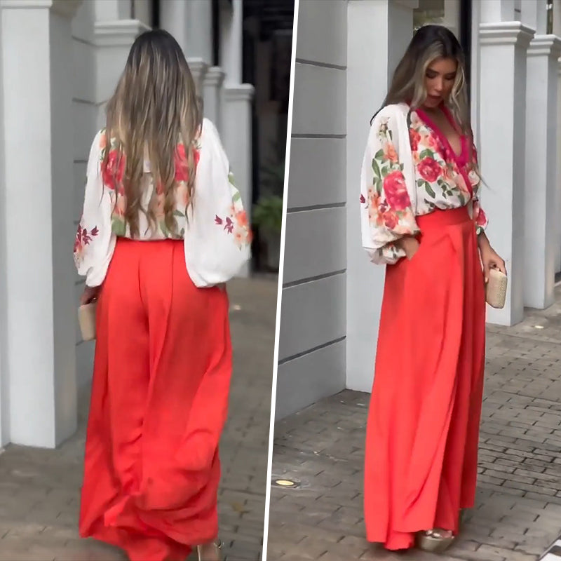 Set mit Oberteil mit tiefem V-Ausschnitt, Puffärmeln und Hose mit weitem Bein Romantic Roses