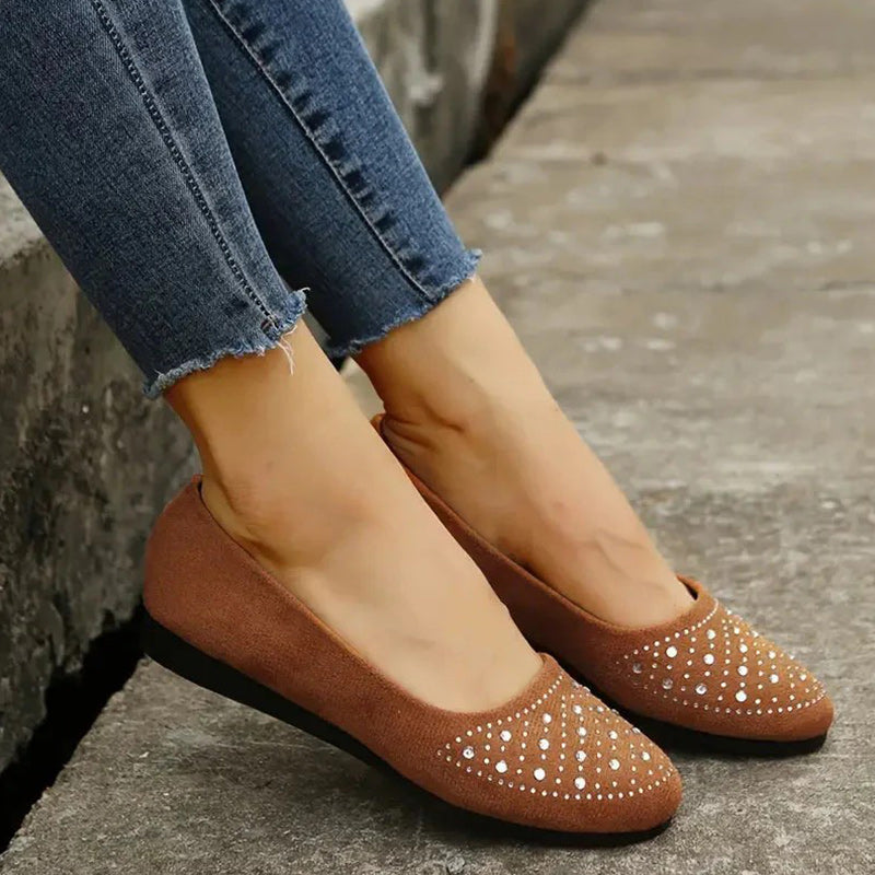 Bequeme Damen Slipper mit Strassverzierung