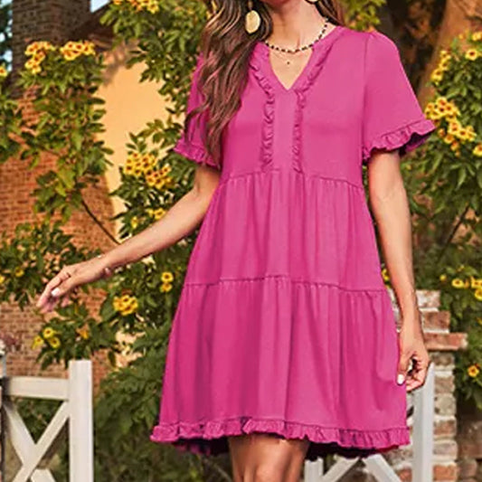 Damen-Stufenkleid mit Rüschenbesatz und V-Ausschnitt