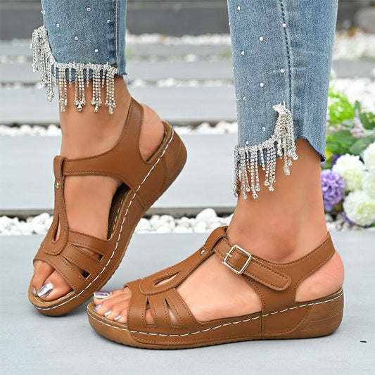 Trendige, bequeme Sandalen aus Leder für Damen