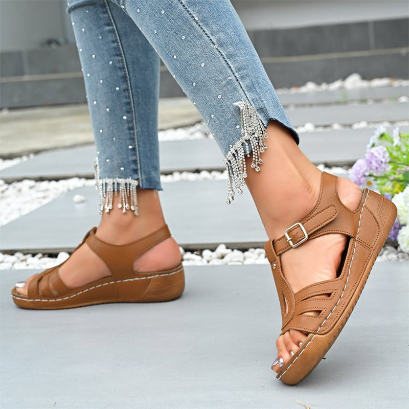 Trendige, bequeme Sandalen aus Leder für Damen