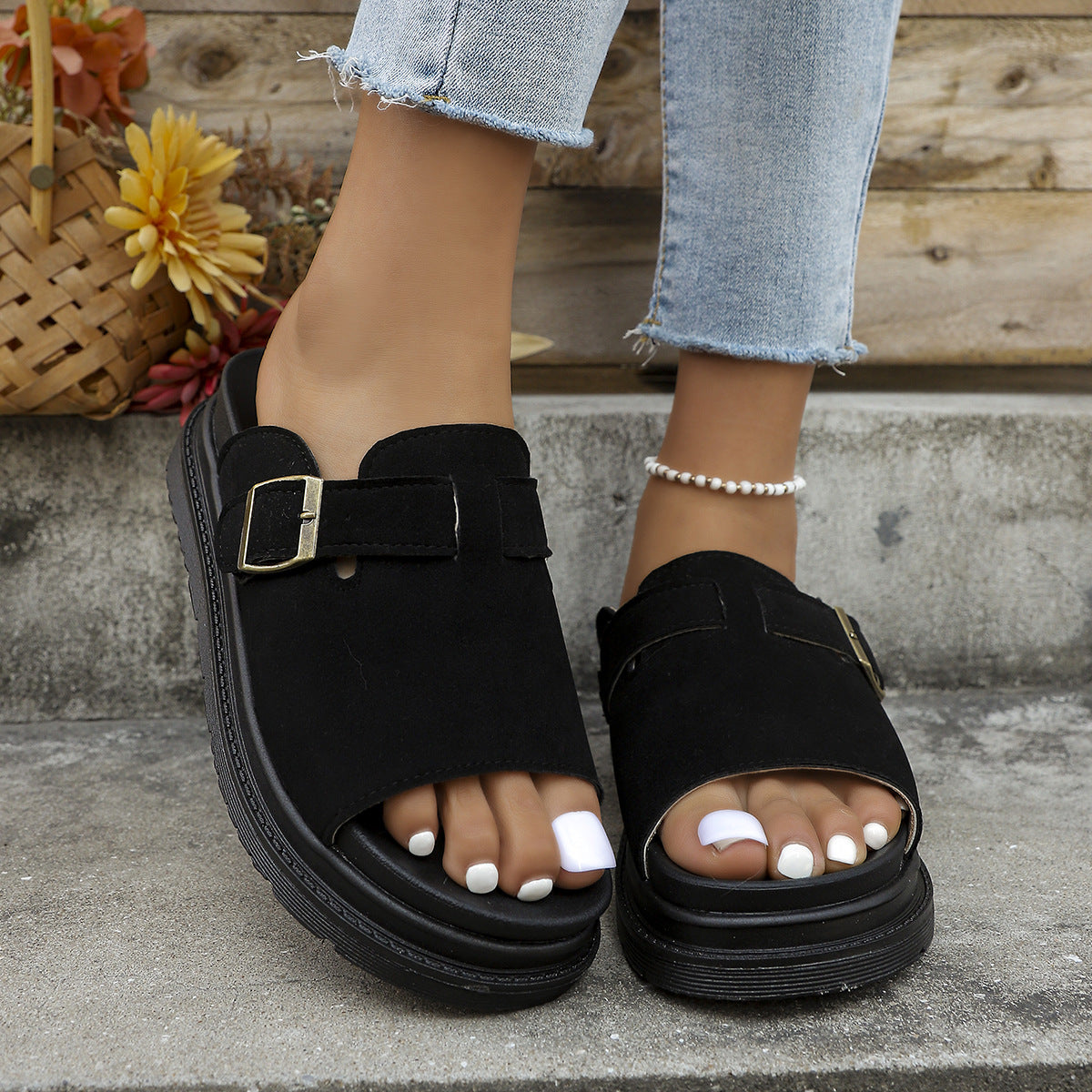 Damen-Sandalen mit dicker Sohle im Retro-Stil