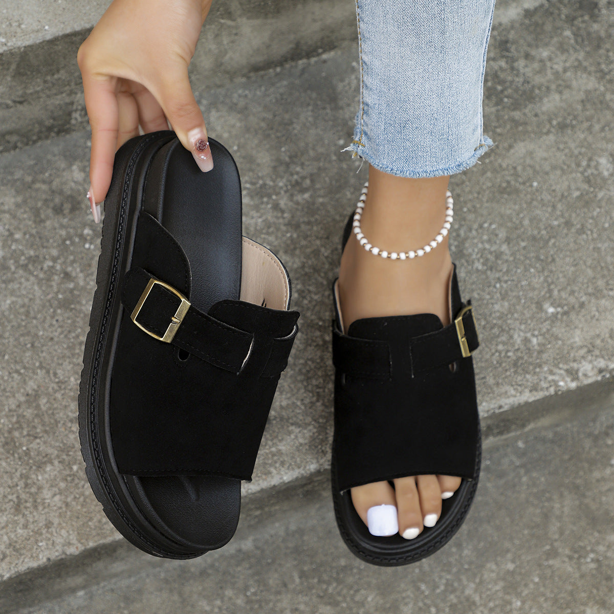 Damen-Sandalen mit dicker Sohle im Retro-Stil