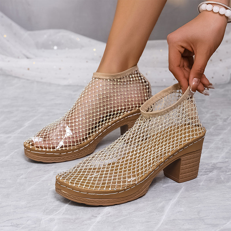 Durchbrochene Damen-Sandalen mit runder Spitze und Strasssteinen