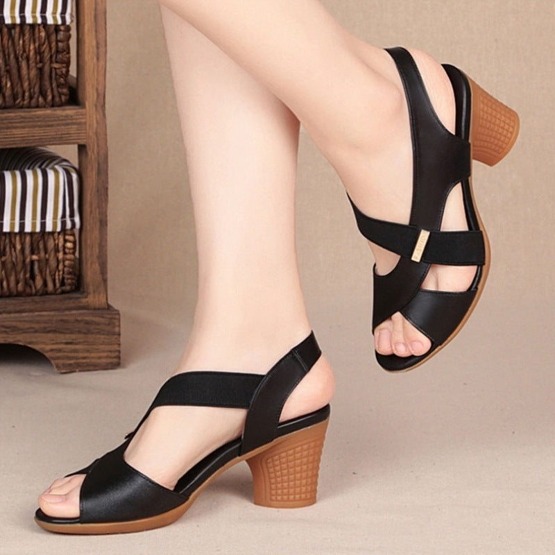 Sandalen mit offener Zehenpartie und klobigem Absatz