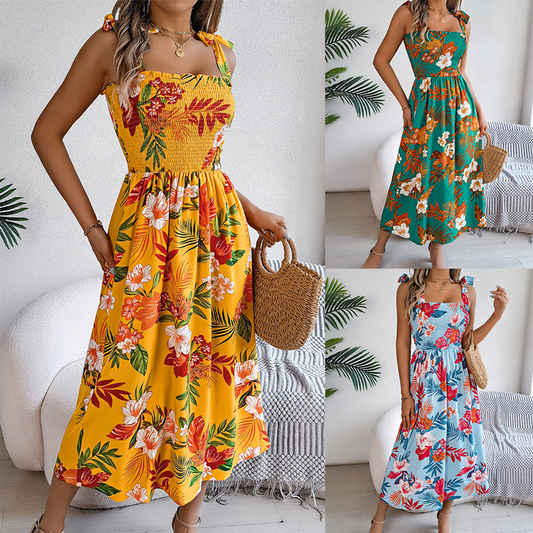 Elegantes, gesmoktes Kleid mit Blumendruck für Damen