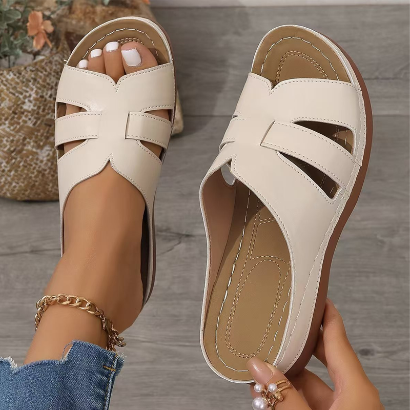 Atmungsaktive, bequeme Sandalen aus Kunstleder mit flacher Sohle für Damen