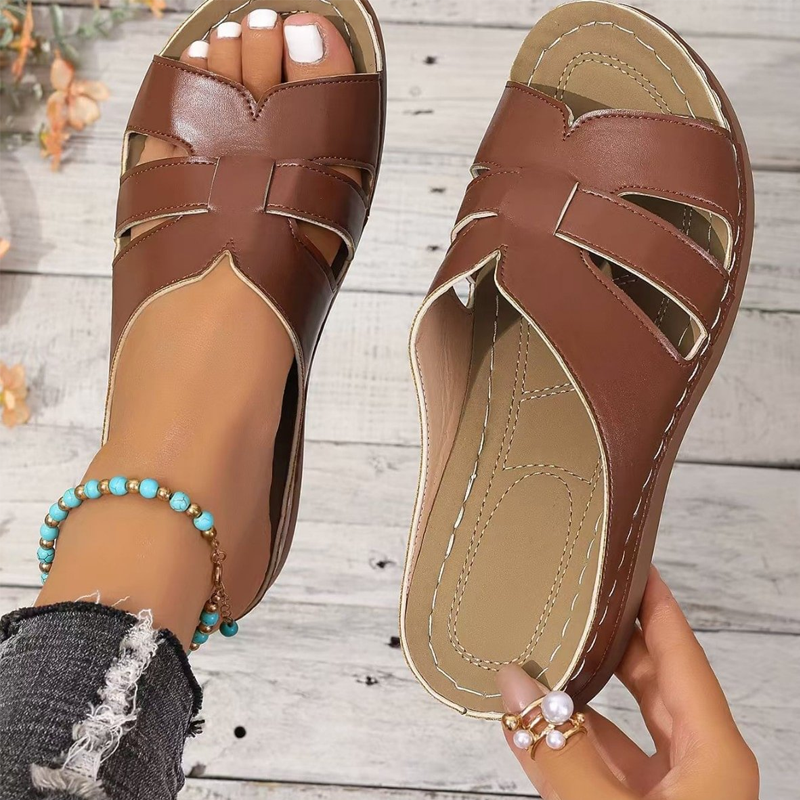 Atmungsaktive, bequeme Sandalen aus Kunstleder mit flacher Sohle für Damen
