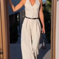 Damen Neckholder-Jumpsuit mit tiefem V-Ausschnitt und weitem Bein