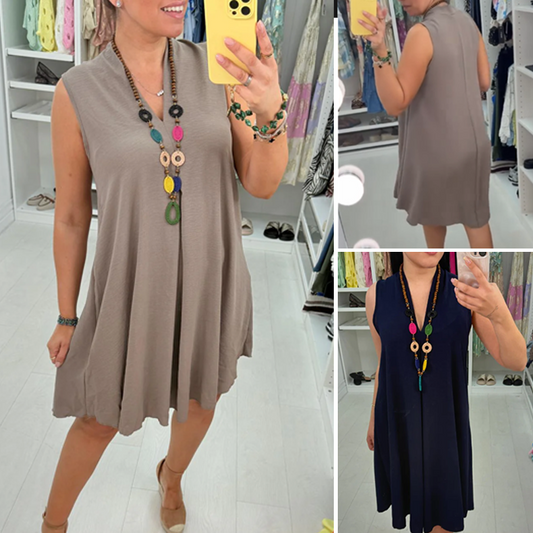 Ärmelloses Kleid mit V-Ausschnitt