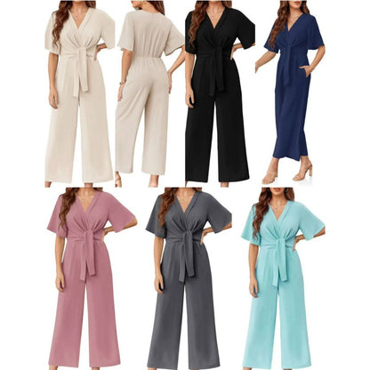 Eleganter Jumpsuit mit V-Ausschnitt und weitem Bein und Bindegürtel für Damen