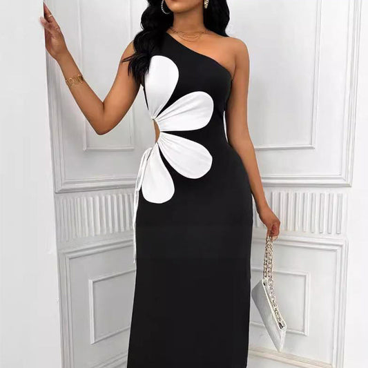 Schlankes A-Linien-Kleid mit Blumenmuster und One-Shoulder-Träger