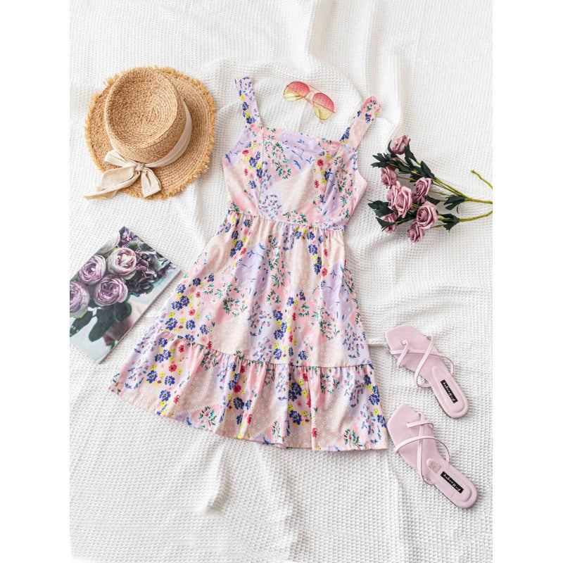 🌸 Romantik blüht! Ein ärmelloser Minirock mit Blumenmuster für sommerliche Eleganz 👗