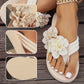 Rutschfeste Strandsandalen für Damen mit floralen Details