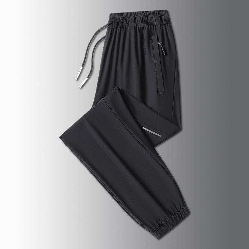 Leichte Sporthose für Herren mit Reißverschlusstaschen