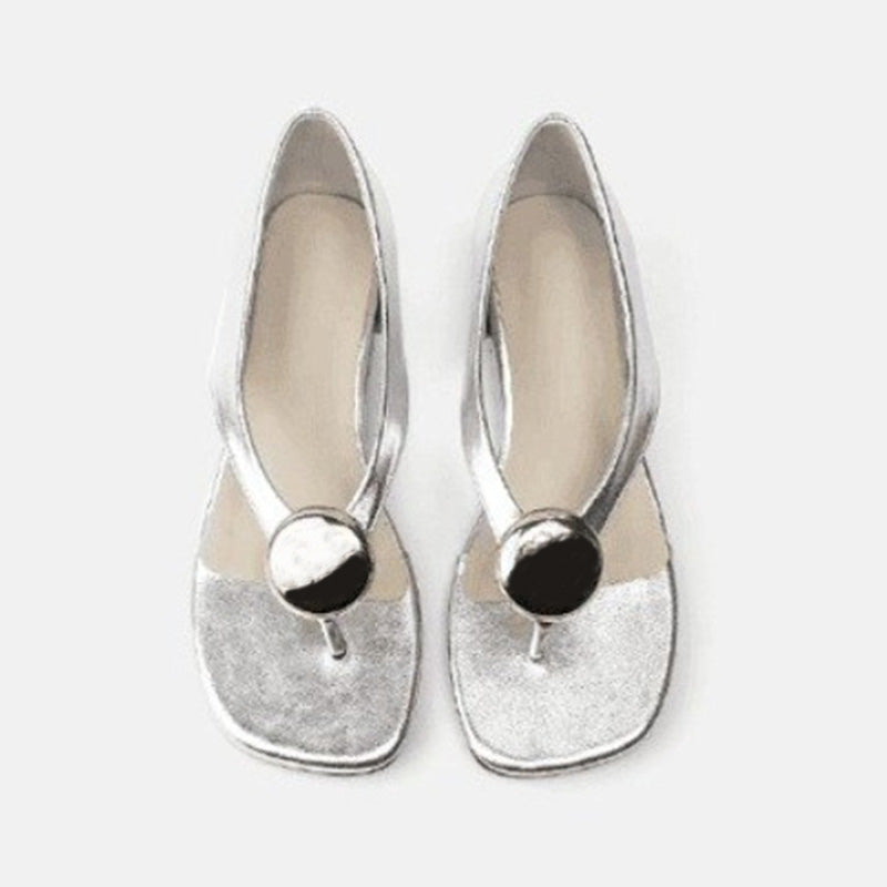 Minimalistische Damen-Sandalen mit verstecktem Absatz