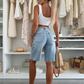 Retro-Jeans-Shorts in Midilänge mit Destroy-Effekten