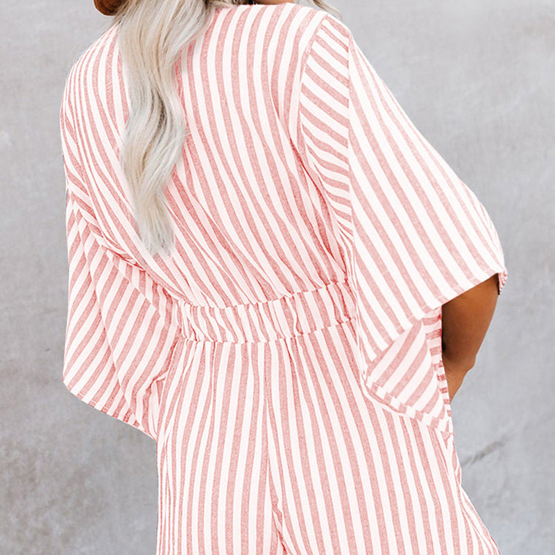 Gestreifte Jumpsuit-Shorts mit V-Ausschnitt für Damen