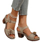 Damen-Sandalen mit Blumenmuster und offener Zehenpartie und dicker Sohle