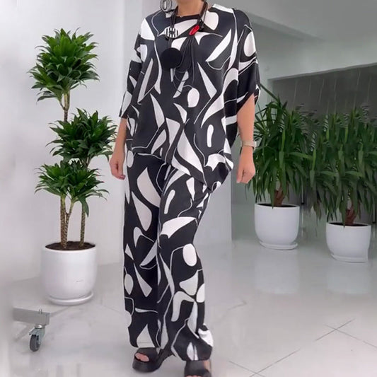 Lässiges, bedrucktes Set mit Rundhals-Top und Hose