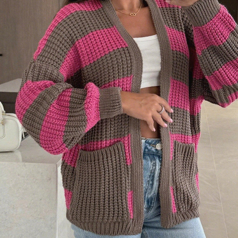 Stylische gestreifte Strickjacke für Damen