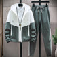 Bequeme Color-Block-Kapuzenjacke und Kordelzughose für Herren