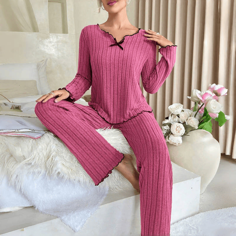 Lounge-Set aus Rippstrick mit Rüschenbesatz