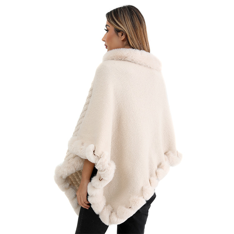 Eleganter, ultrawarmer Strickschal mit Kunstpelzbesatz für Damen
