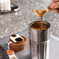 Isolierter Kaffeebecher mit Temperaturanzeige
