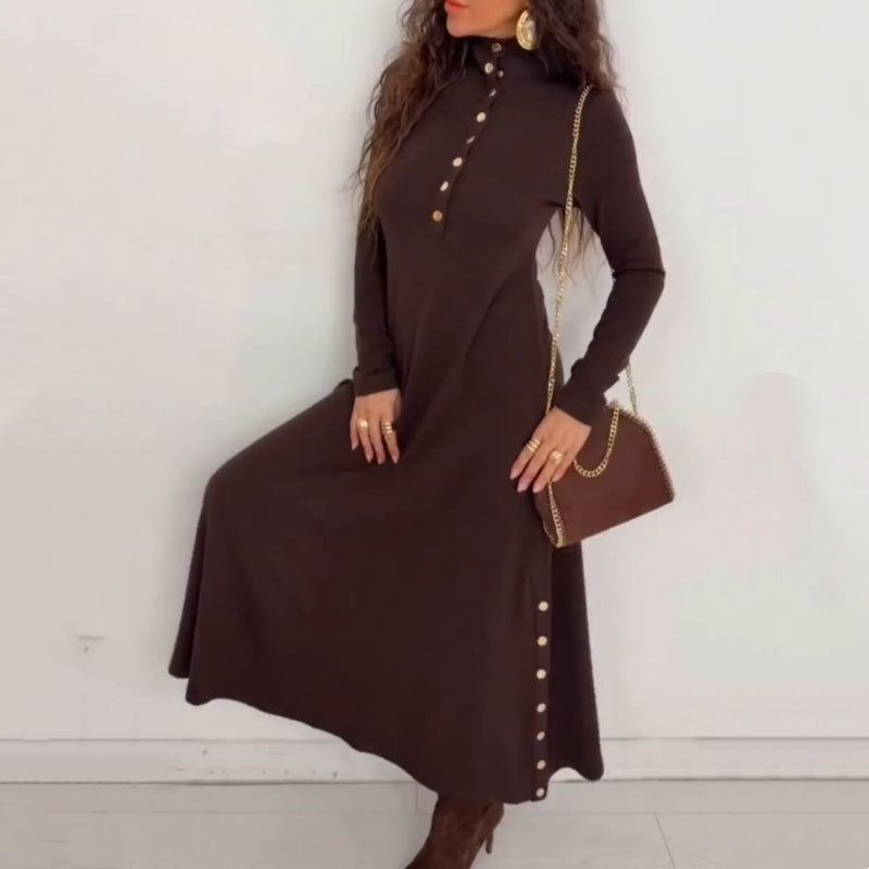 Damen-Maxikleid aus Strick mit ausgestelltem Schnitt