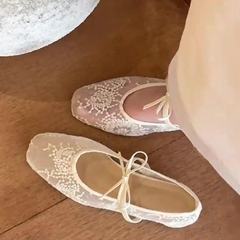Elegante Ballerinas aus Mesh mit Schleife