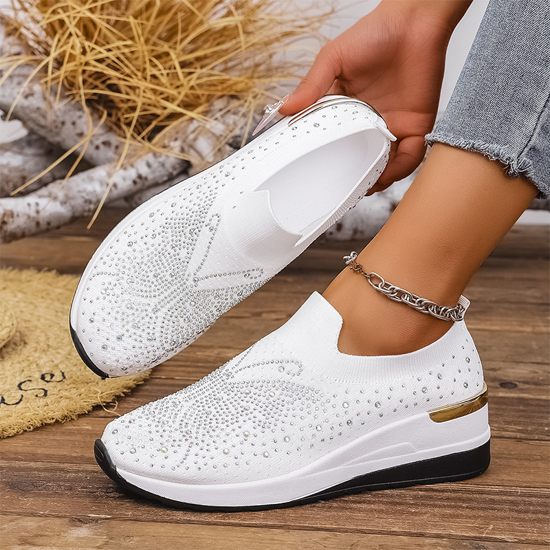 Damen-Slip-On-Sneaker mit Strasssteinen und Schmetterlingsmotiv