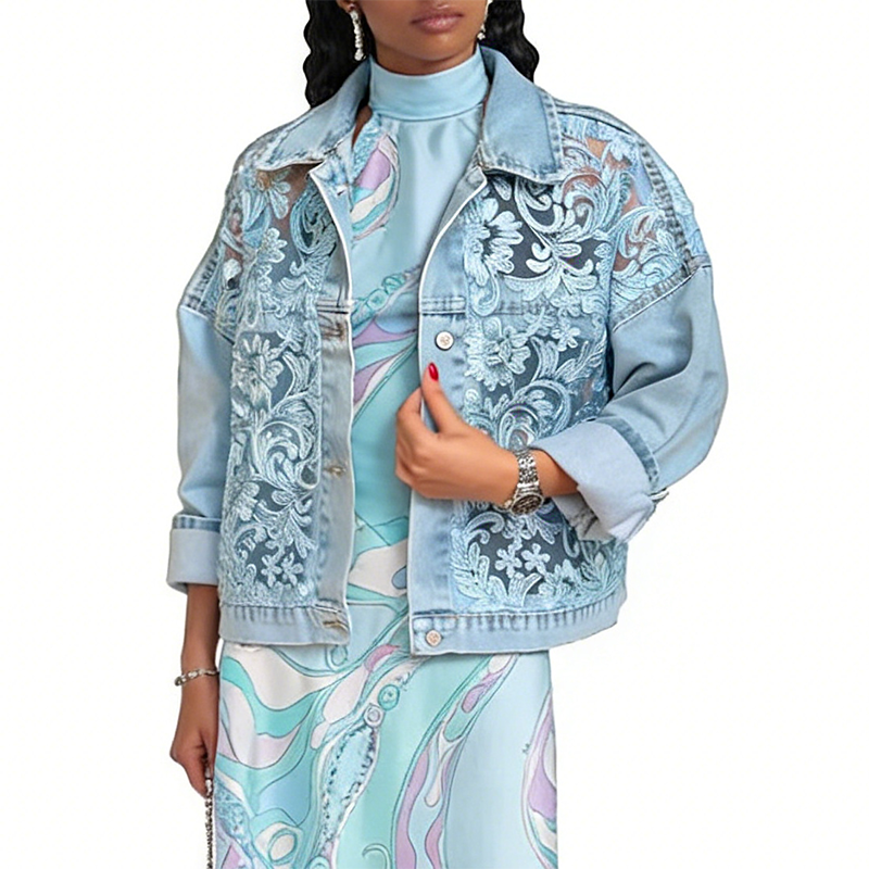 🔥 Locker sitzende Damenjeansjacke mit Blumenmuster und Spitzen-Patchwork – verspielter Boho-Look, bequem & einzigartig – perfekt für Alltag, Ausflüge & Layering