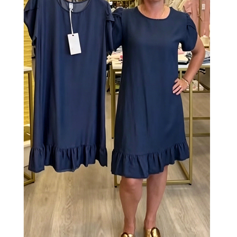 👗✨Elegantes Kleid aus gewaschenem Denim – Lässige Eleganz für jeden Tag💙