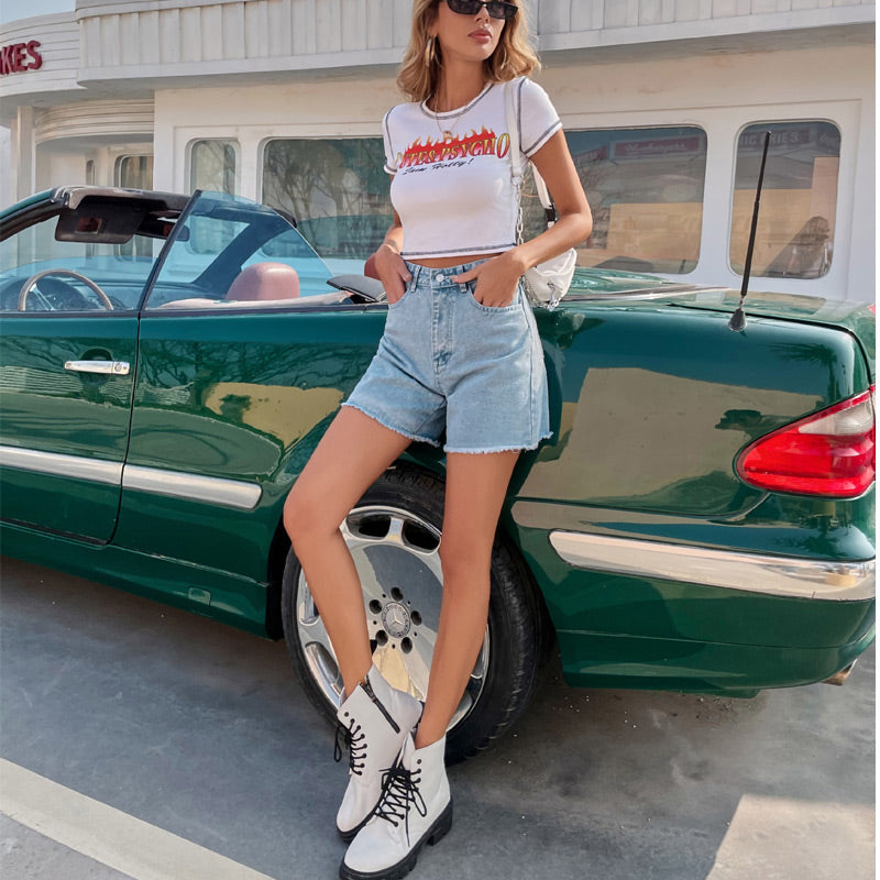 🩳 50% RABATT! ⏰ Neue Damen-Denim-Shorts – Hohe Taille & lockere Passform – Figurschmeichelnd & vielseitig – perfekt für Sommer, Strand oder Alltag ☀️✨