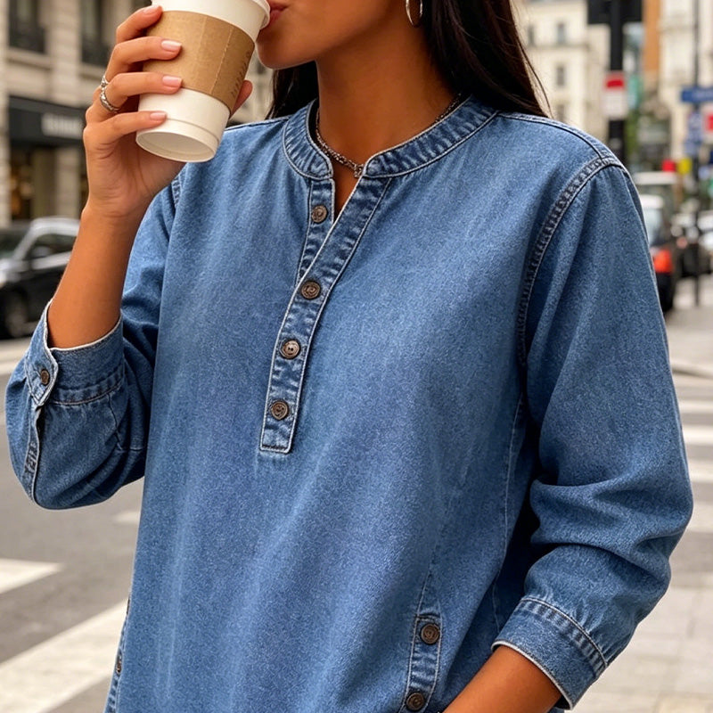 Locker sitzendes Jeanshemd mit V-Ausschnitt für Damen