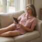 2-teiliges Set aus Damen-Hemd mit Knopfleiste und Shorts
