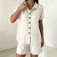 2-teiliges Set aus Damen-Hemd mit Knopfleiste und Shorts