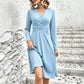 Elegantes Damen-Midikleid mit V-Ausschnitt