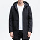 Mittellange Windjacke mit Kapuze für Herren